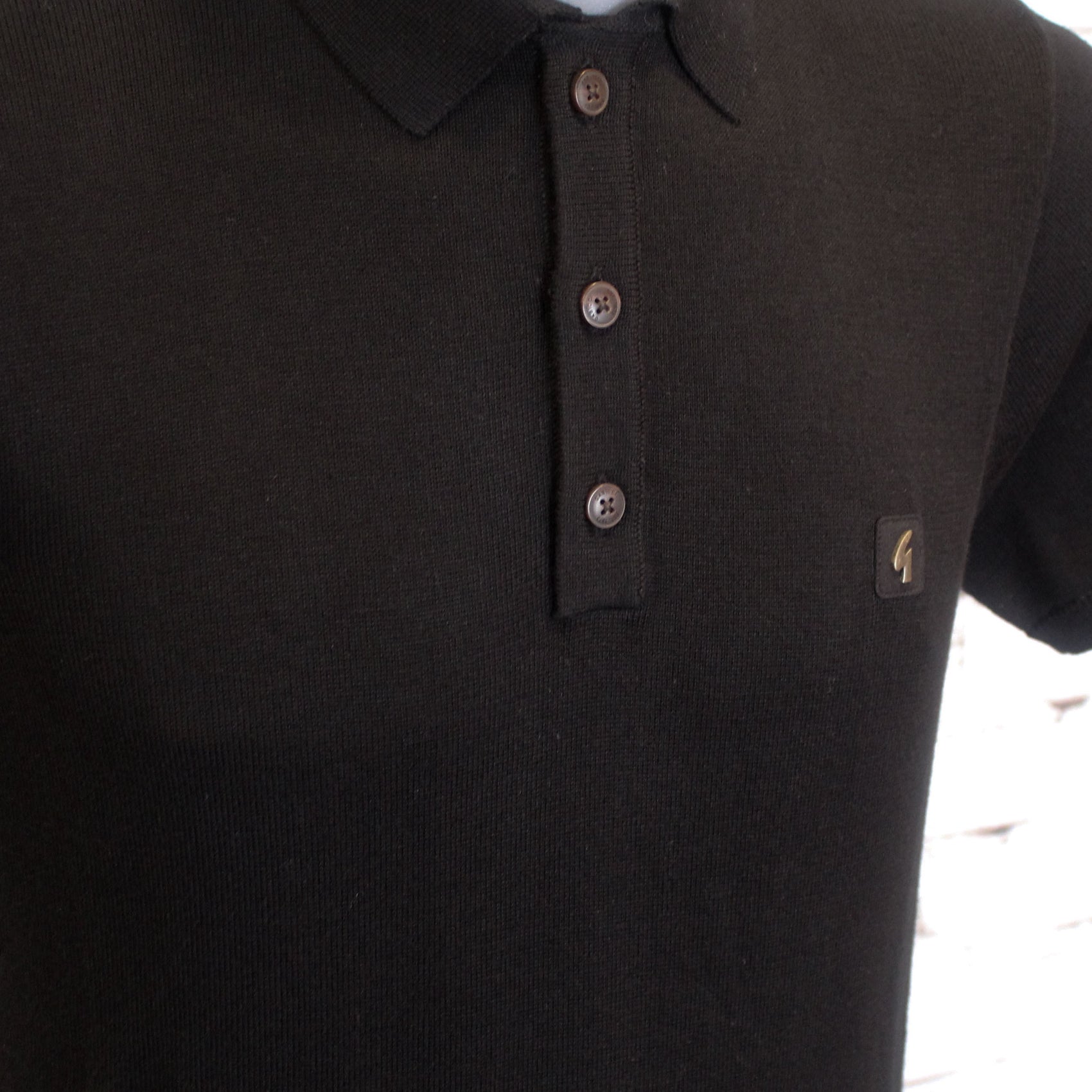 Gabicci Vintage Jackson Short Sleeve Plain Knit Polo - Black