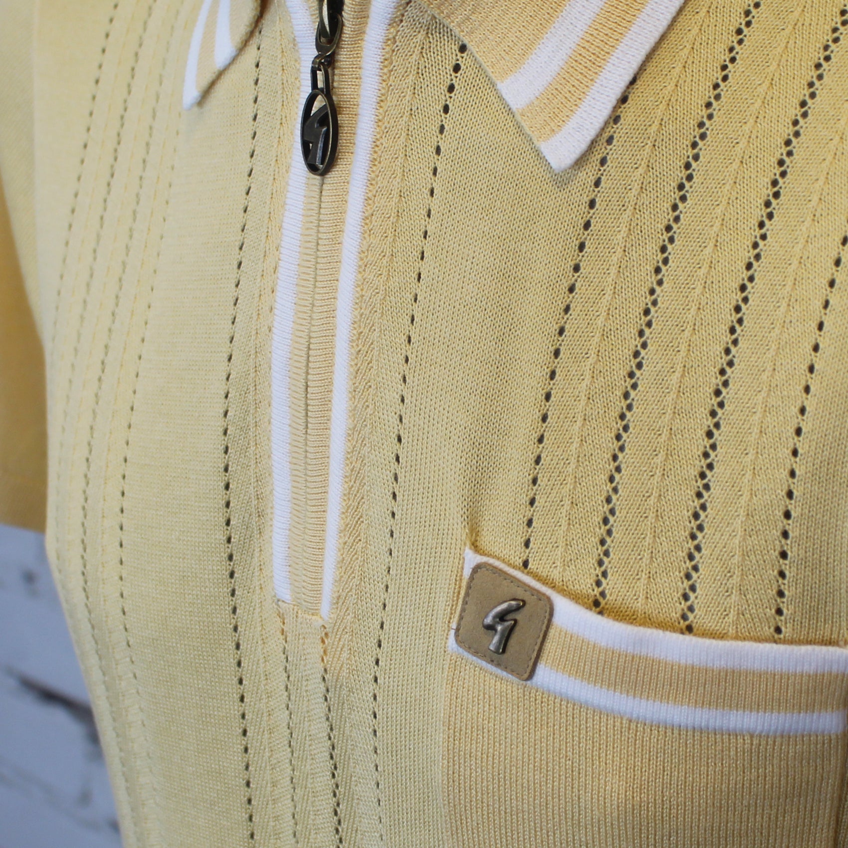 Gabicci Vintage Johnson Short Sleeve Zip Neck Knit Polo - Lemon