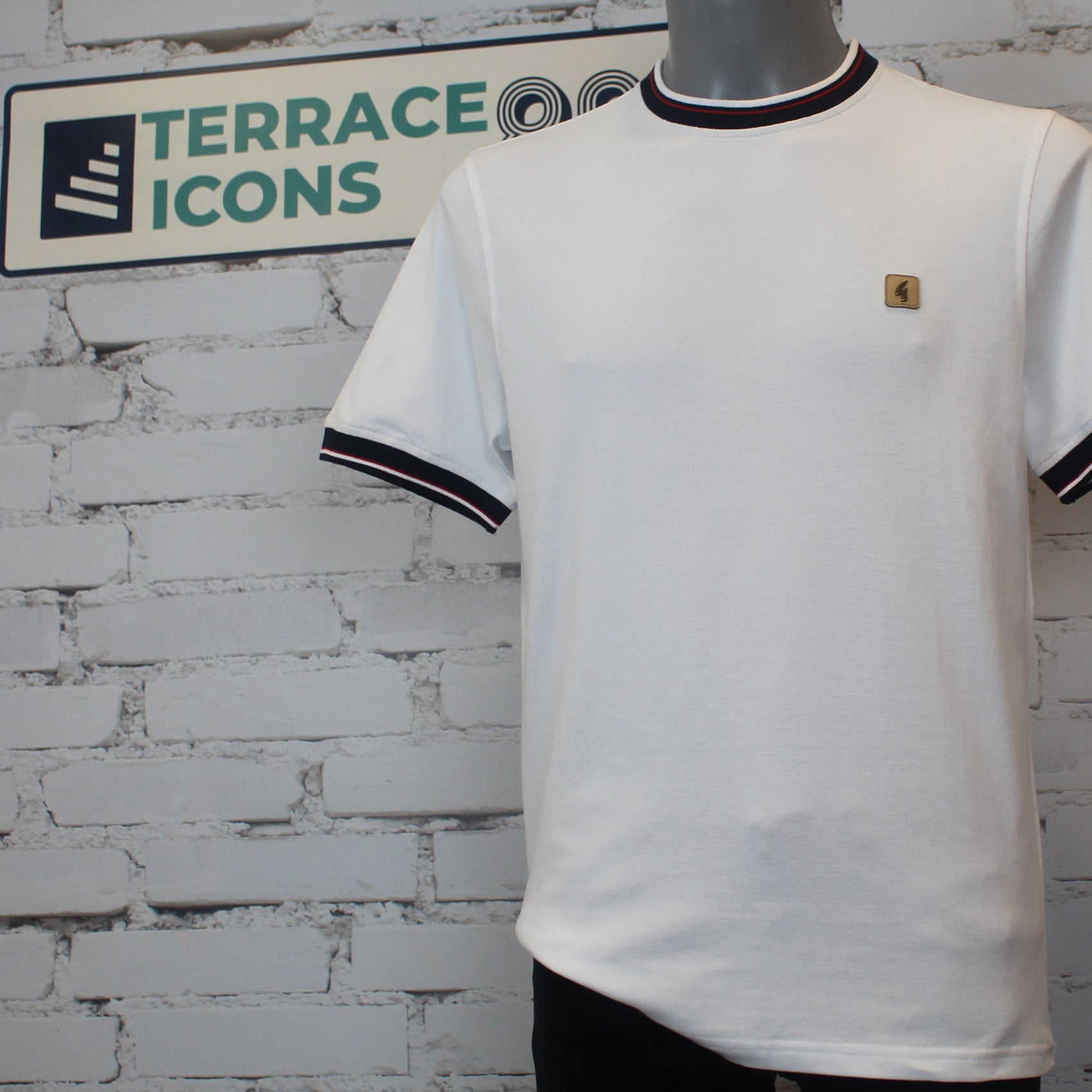 Gabicci Vintage Perry Short Sleeve Pique Ringer Crew Tee - White