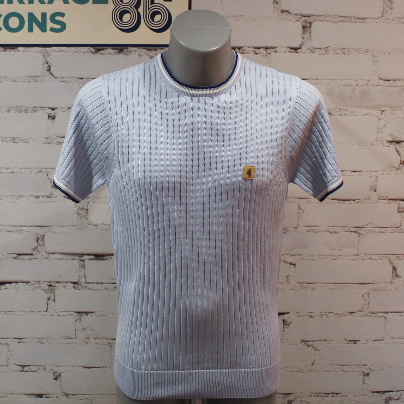 Gabicci Vintage Santino Short Sleeve Knit Crew Neck - Surf